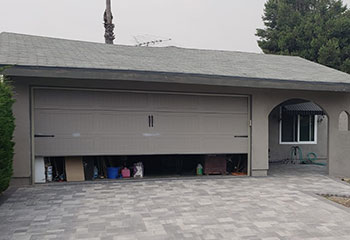 Garage Door Troubleshooting - Wood Village